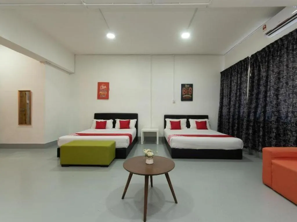 Oyo 43993 Madsuite Kota Kinabalu Hotel
