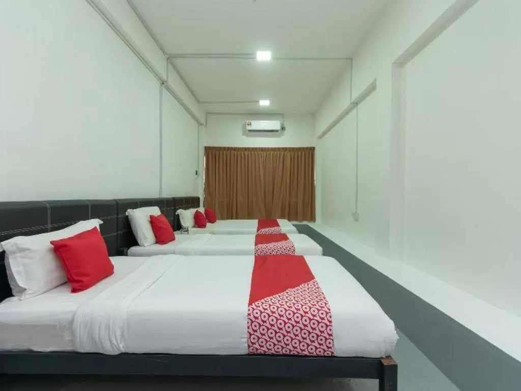 ** Hotel Oyo 43993 Madsuite Kota Kinabalu Malaysia